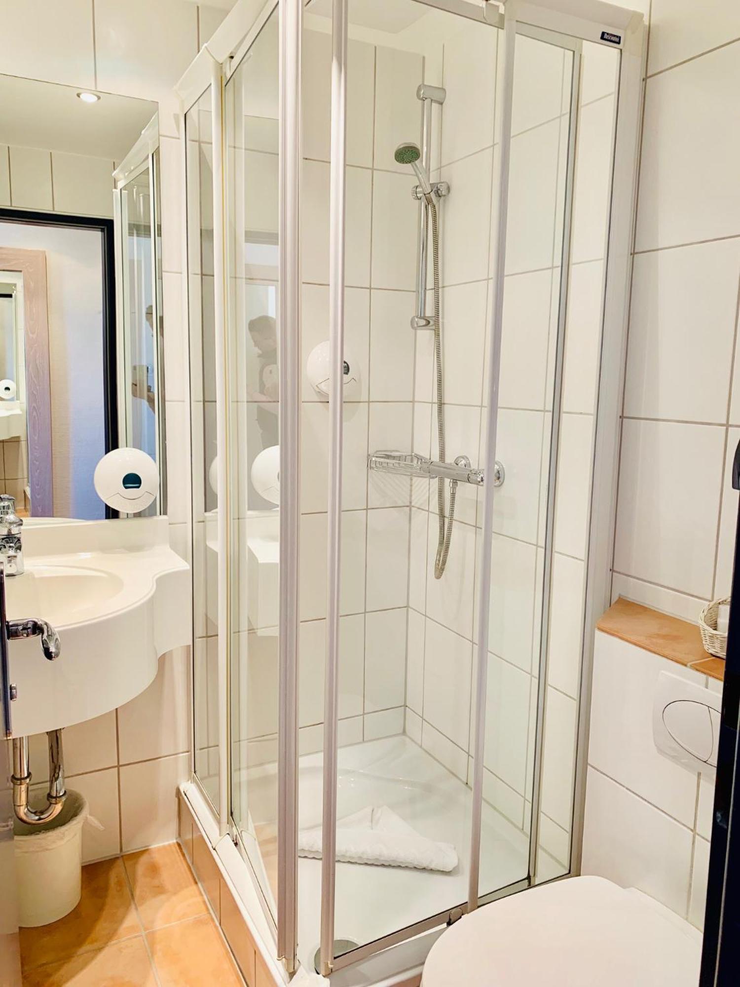 Aparthotel Kleine Perle Куксхафен Экстерьер фото